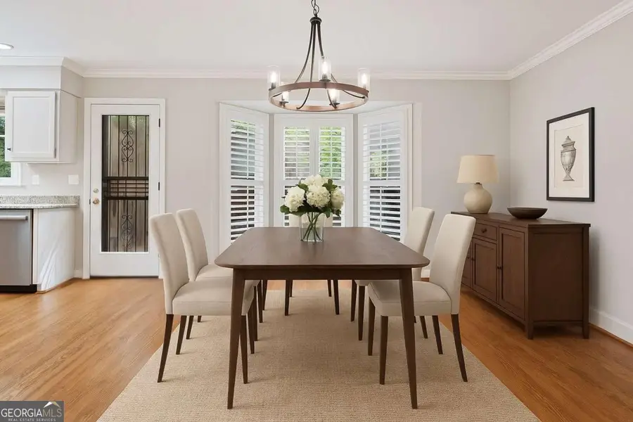 102 Defoors Mill Drive Nw, Atlanta, GA 30318 - Image #3