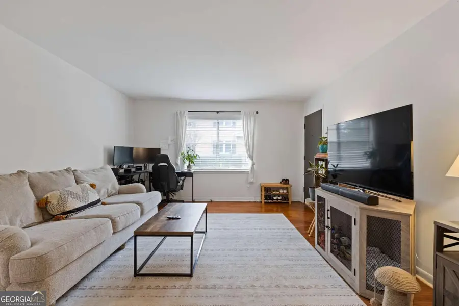 3510 Roswell Road #M3, Atlanta, GA 30305 - Image #3