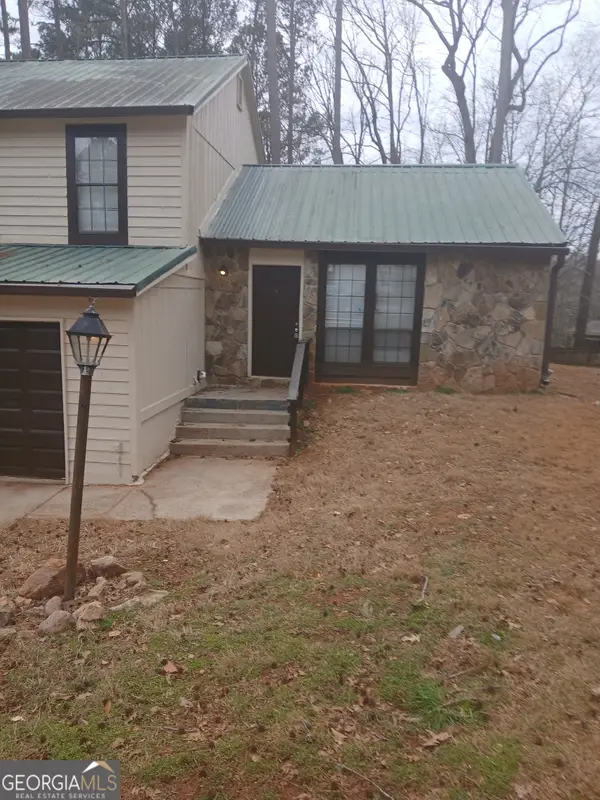 3800 W Wood Path, Stone Mountain, GA 30083