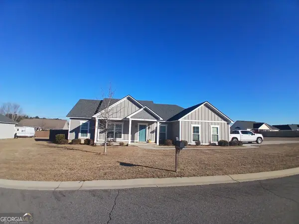 121 Rolling Wood Drive, Tifton, GA 31793