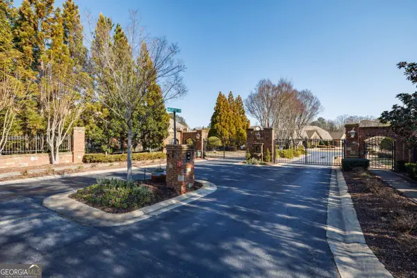 2462 Ballantrae Circle, Cumming, GA 30041