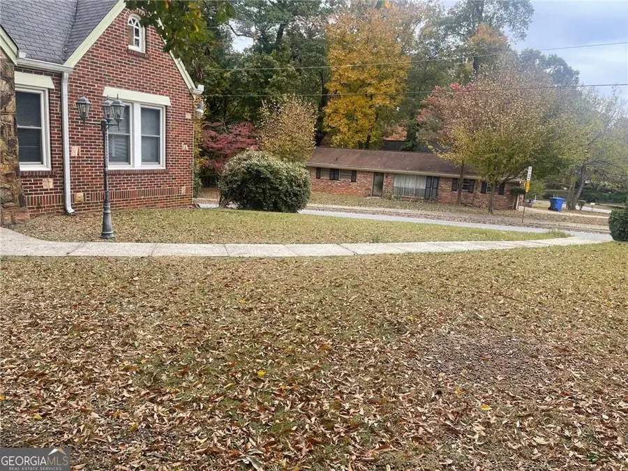 2273 Boulevard Granada Sw, Atlanta, GA 30311 - Image #3