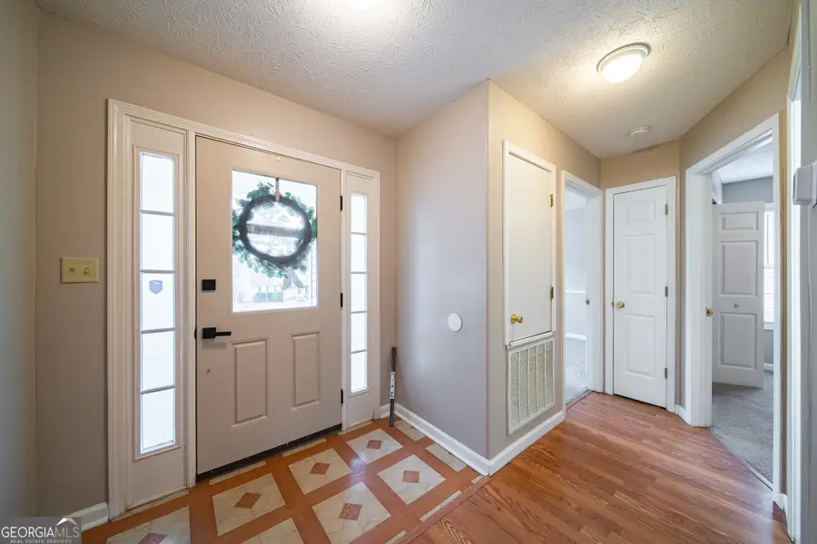 124 Woodridge Circle, Lagrange, GA 30241 - #3