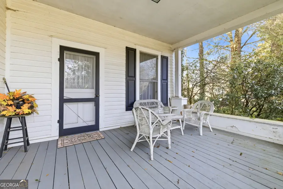 671 Washington Street, Clarkesville, GA 30523 - #3