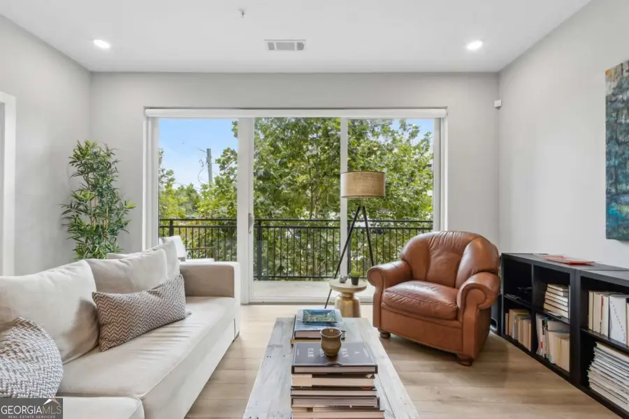 22 Airline Street Ne #204, Atlanta, GA 30312 - #2