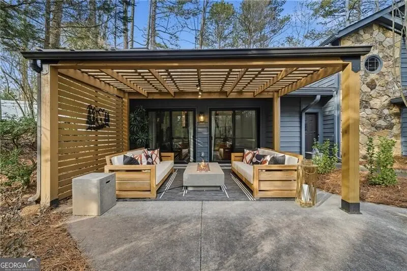 4256 Loch Highland Parkway Ne, Roswell, GA 30075 - #2