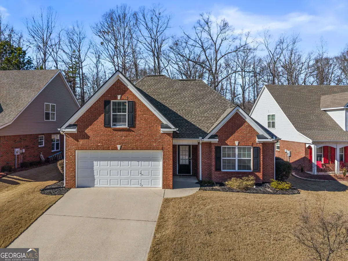 5589 Ashmoore Court, Flowery Branch, GA 30542 - #1