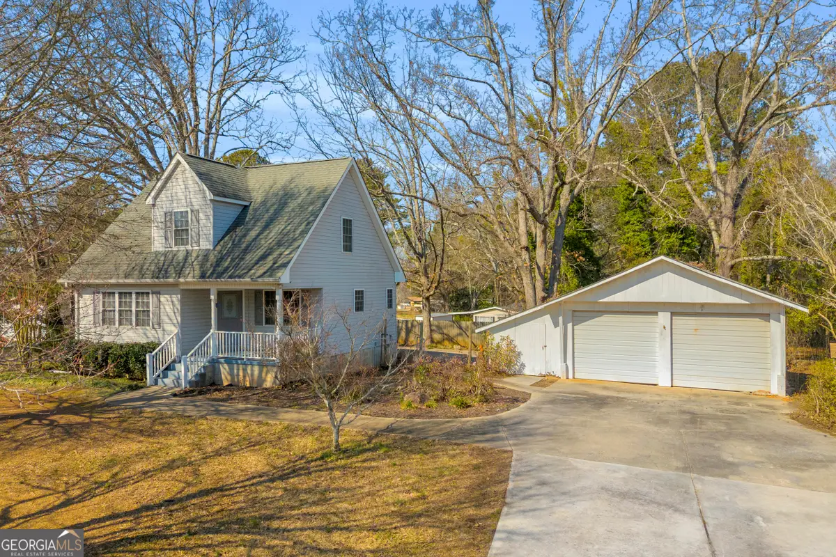 8576 Highway 72 W, Hull, GA 30646 - #1