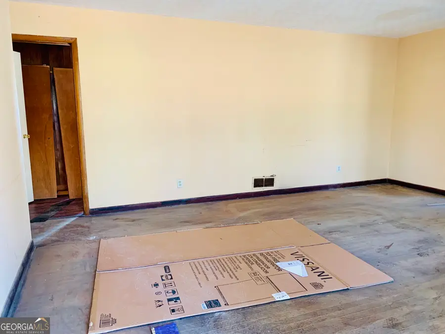 738 Burns Road, Carrollton, GA 30117 - #2