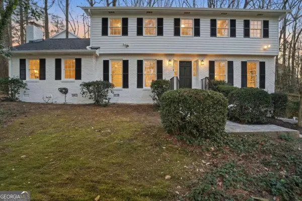 4040 Candler Lake West Ne, Atlanta, GA 30319