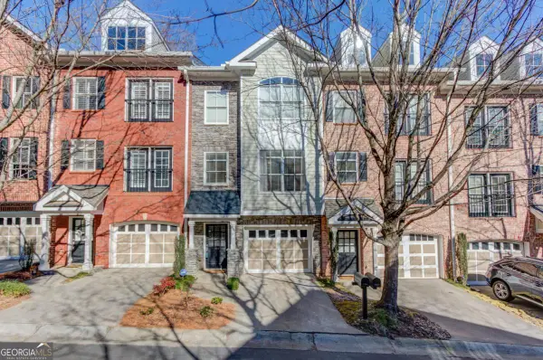 5590 Glenridge Park #1206, Sandy Springs, GA 30342