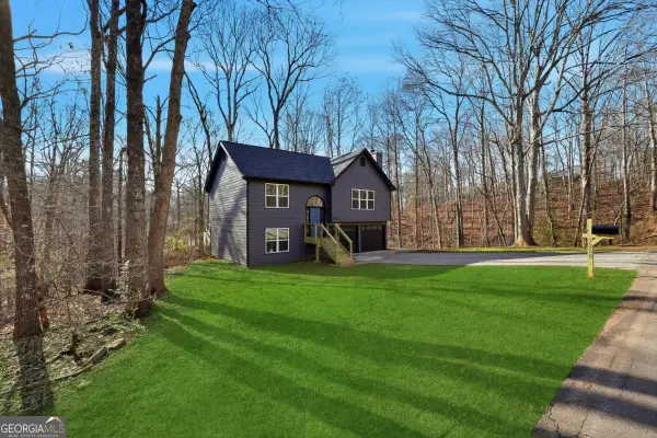 3260 Navajo Circle, Gainesville, GA 30501