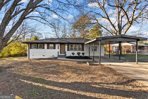 3658 Brookcrest Cir, Decatur, GA 30032