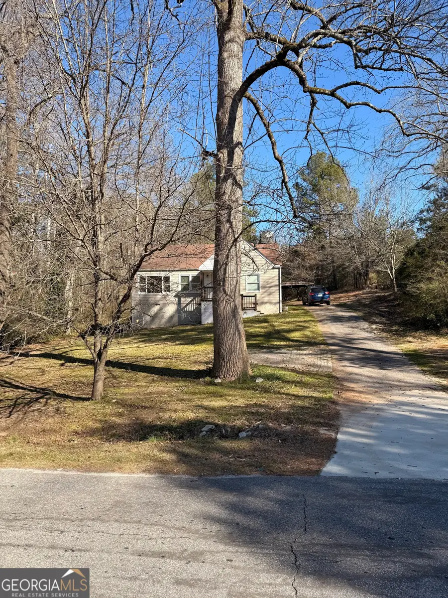 2452 Lakeshore Drive Ne, Conyers, GA 30012 - #3