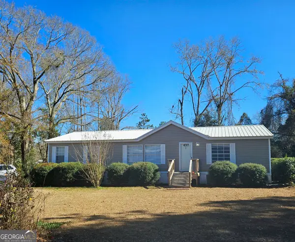 437 Burkhalter Circle, Claxton, GA 30417