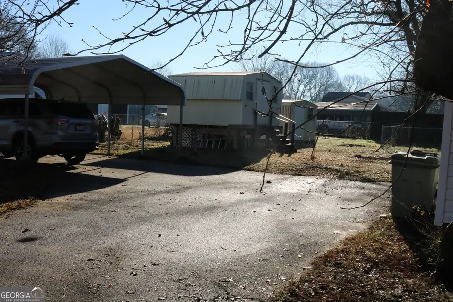 640 Gholston Street, Comer, GA 30629 - #3