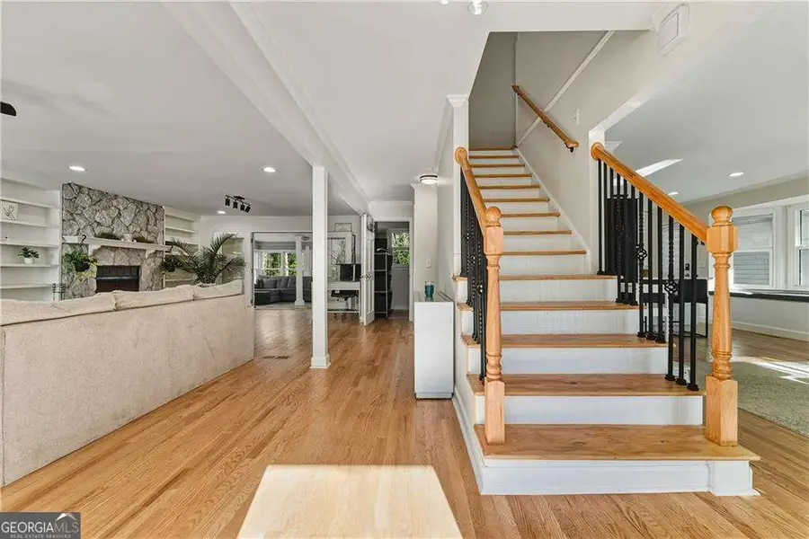 3880 W Cooper Lake Drive Se, Smyrna, GA 30082 - #3