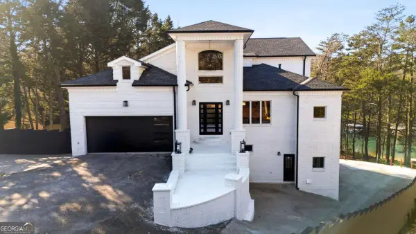 2390 Peachtree, Cumming, GA 30041