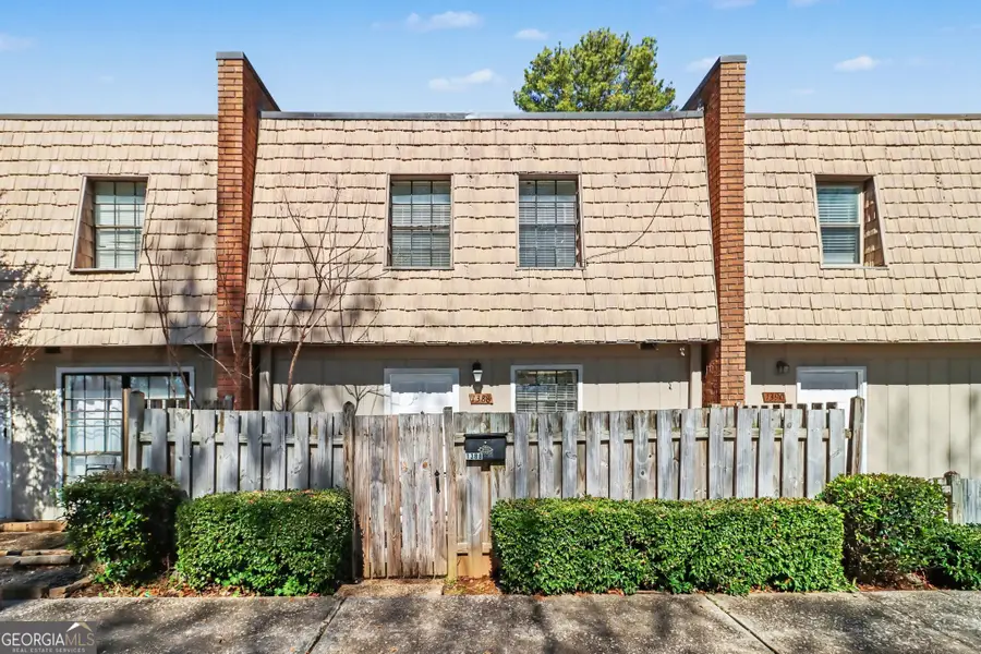 1388 Wood Circle S, Morrow, GA 30260 - #3