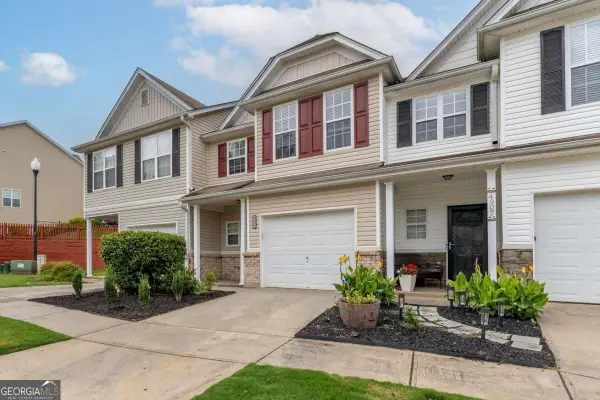 4905 Vireo Drive, Flowery Branch, GA 30542