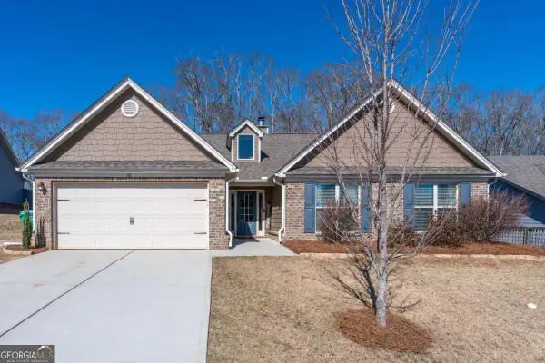 38 Goldshore Way, Statham, GA 30666