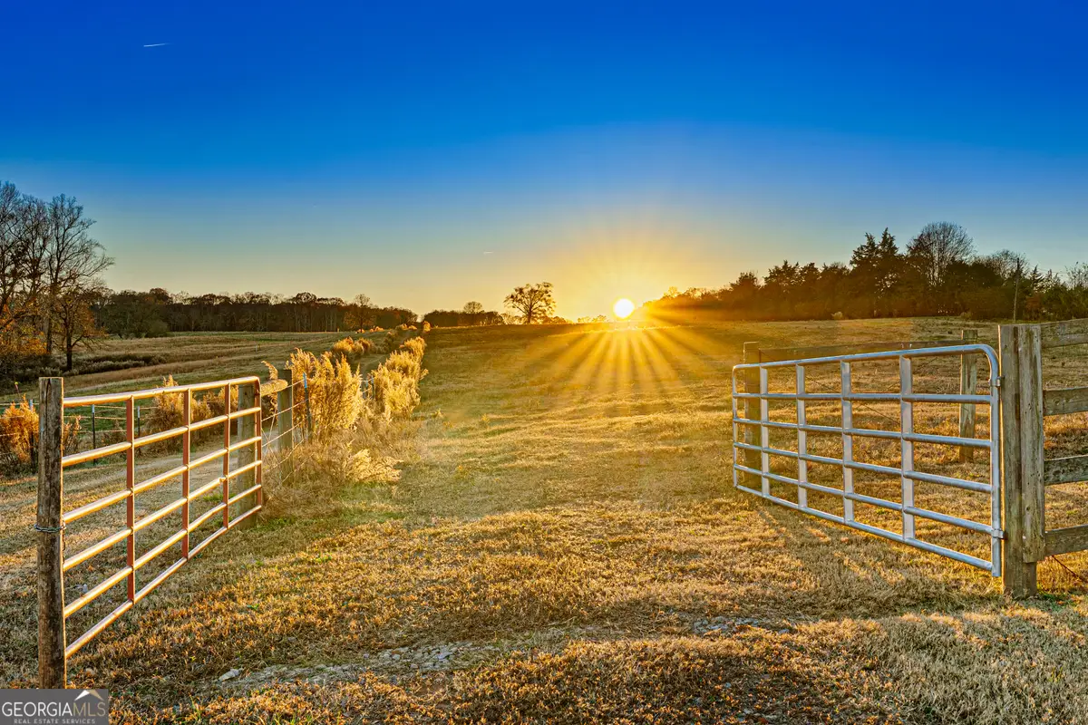 4 Legacy View, Hartwell, GA 30643 - #1