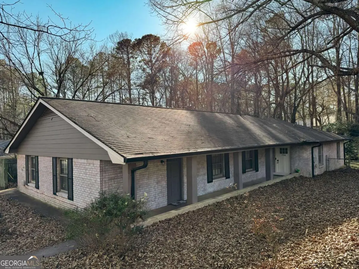 796 & 794 Wilson Circle Sw, Marietta, GA 30064 - #1