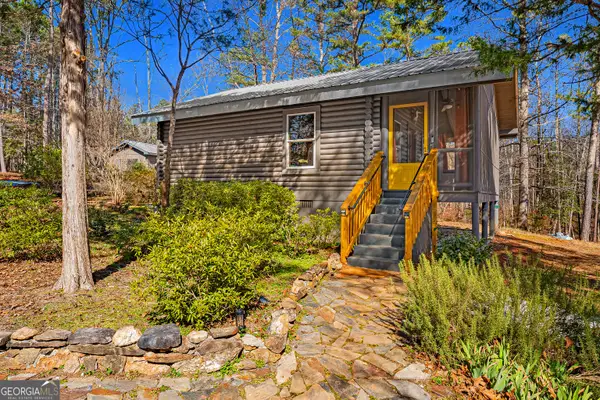 201 Lake Grove Lane, Townville, SC 29689