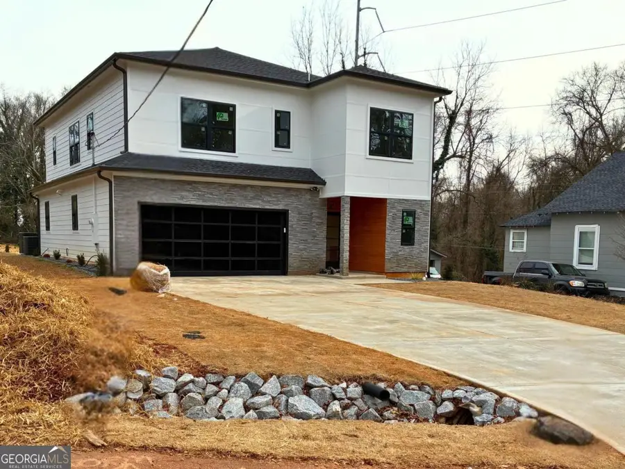 587 Woodland Avenue, Scottdale, GA 30079 - #3