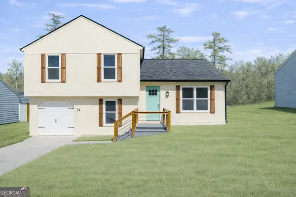 4592 Garden Hills Drive, Stone Mountain, GA 30083