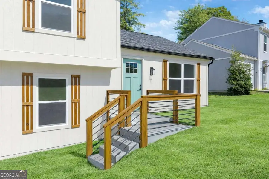 4592 Garden Hills Drive, Stone Mountain, GA 30083 - #2