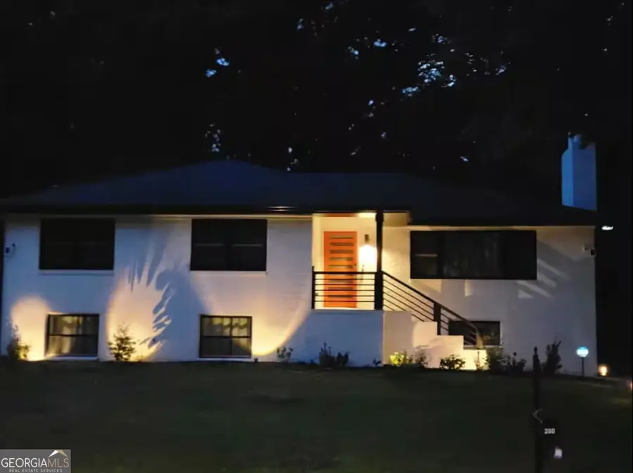 280 W Lake Drive Nw, Atlanta, GA 30314 - #2