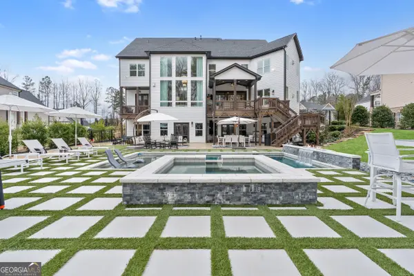 221 Milton Overlook Pass, Woodstock, GA 30188