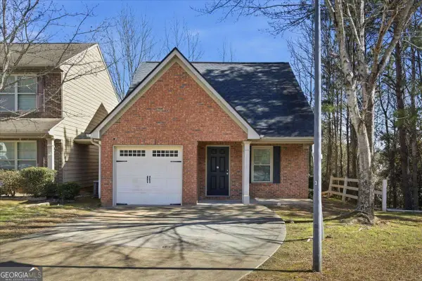 3018 Broadleaf Trail, Fairburn, GA 30213