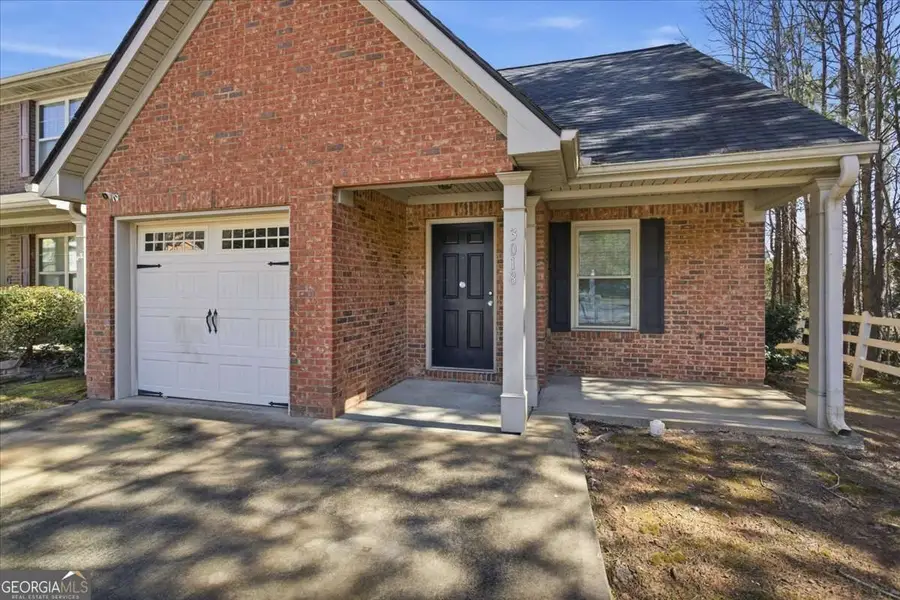 3018 Broadleaf Trail, Fairburn, GA 30213 - #2