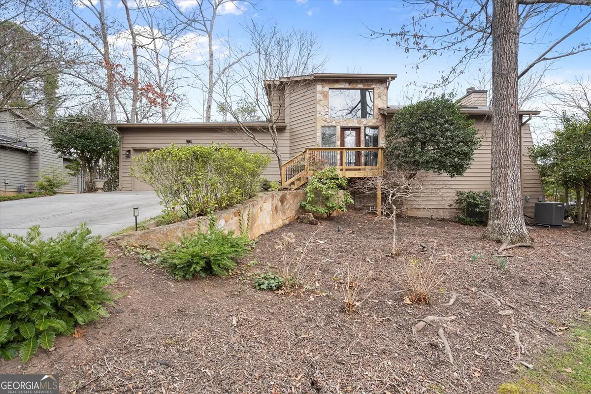 4240 Loch Highland Parkway Ne, Roswell, GA 30075 - #1