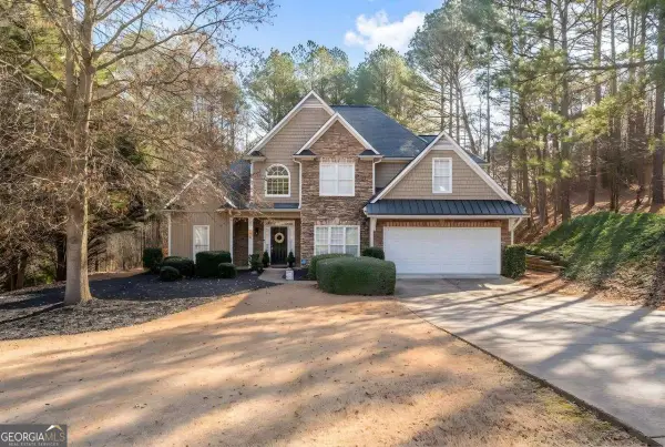 8745 Waterside Drive, Ball Ground, GA 30107