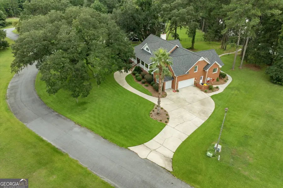 203 Cypress Lakes Drive, Bloomingdale, GA 31302 - #2