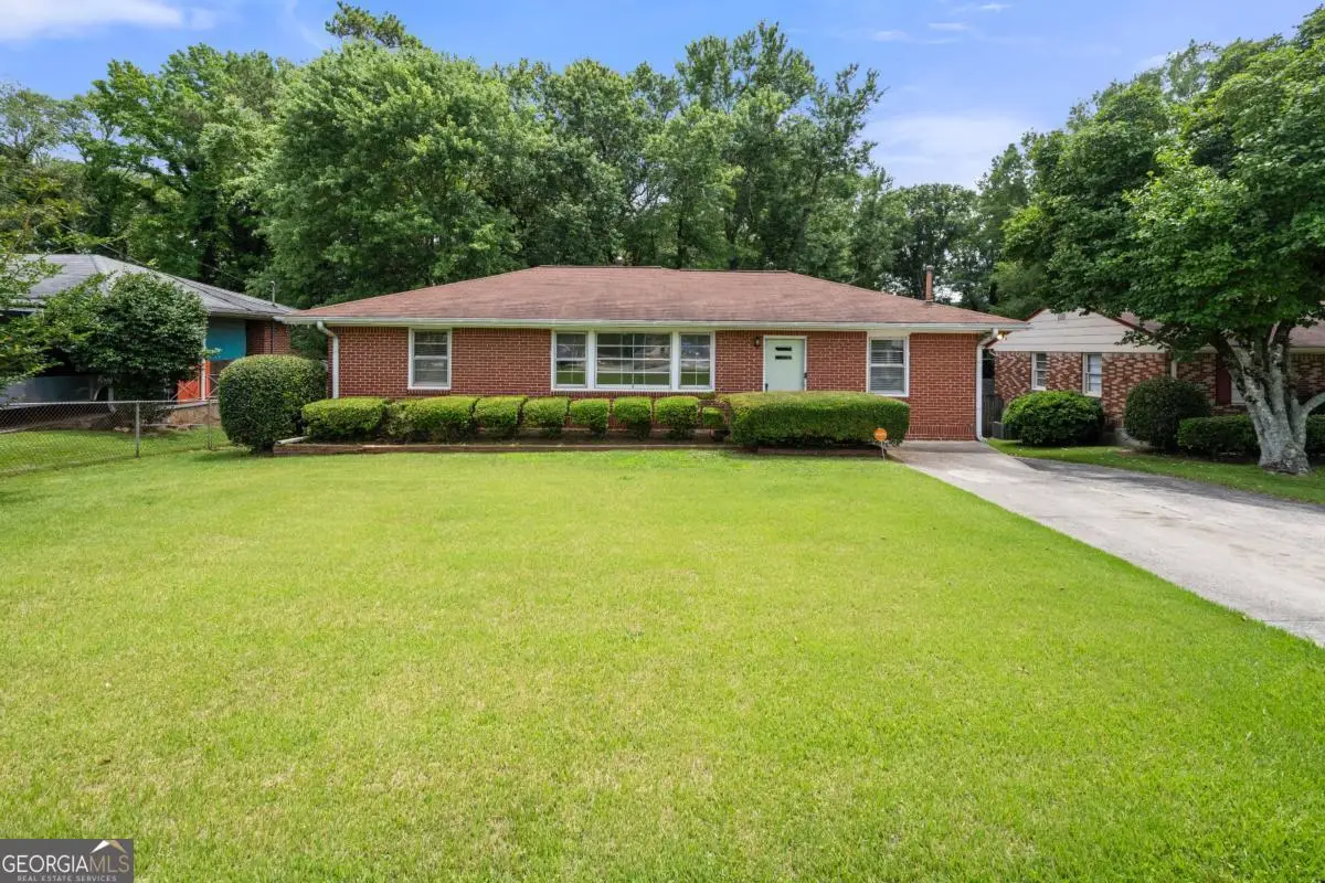 135 5th Avenue, Jonesboro, GA 30236 - #1