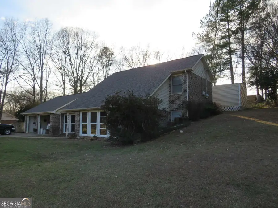 65 Oakwood Drive, Cedartown, GA 30125 - #2