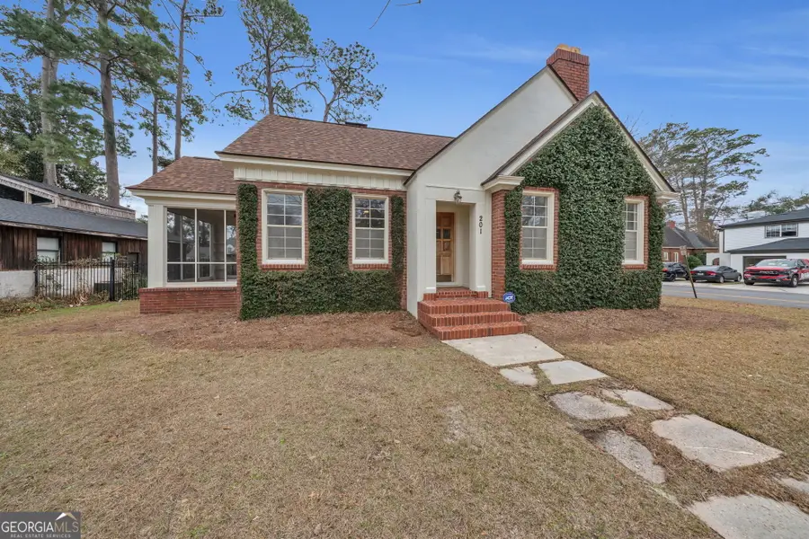 201 E Brookwood Place, Valdosta, GA 31602 - #2