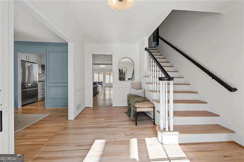 6300 Mountain Brook Lane, Atlanta, GA 30328 - #2