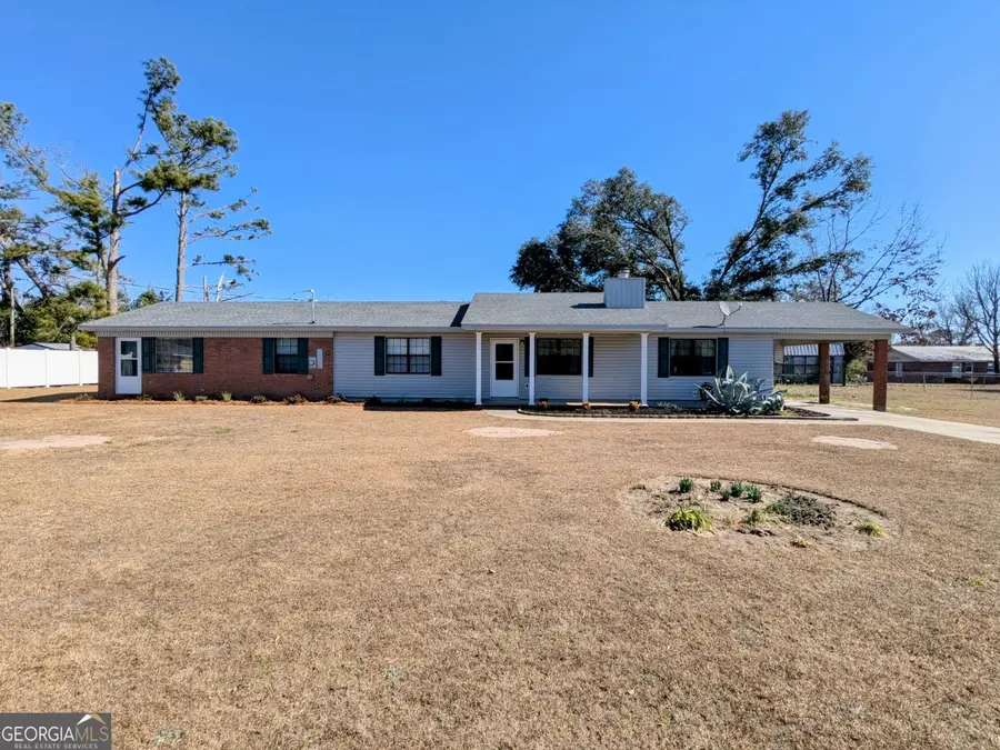 27 Park Avenue, Hazlehurst, GA 31539 - #2