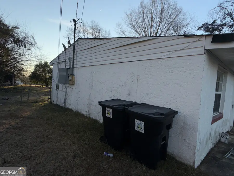 202 Elmwood Street, Warner Robins, GA 31093 - #2