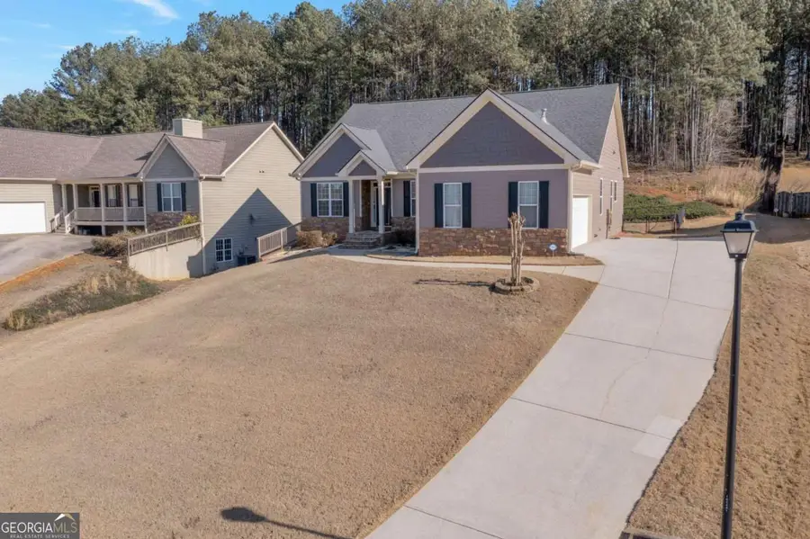 6365 Aarons Way, Flowery Branch, GA 30542 - #2