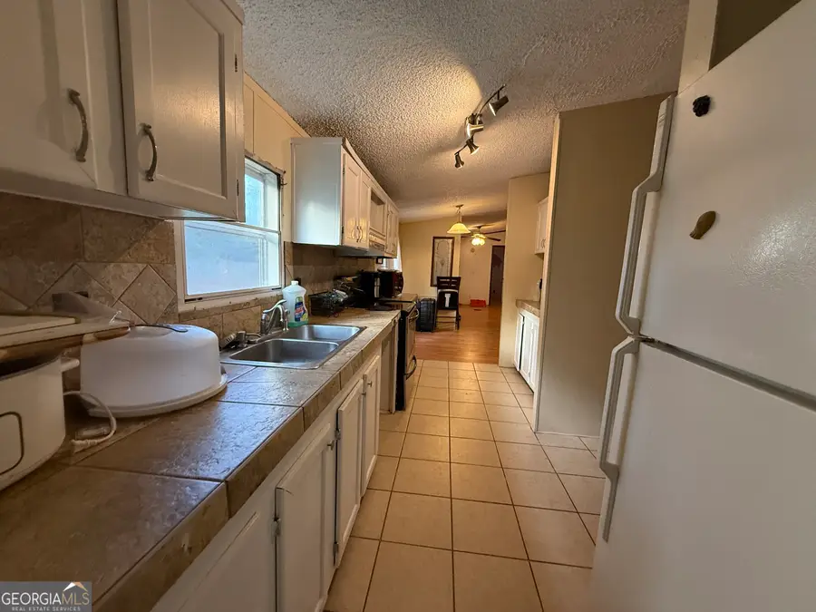 456 M L King Jr Circle, Zebulon, GA 30295 - #2