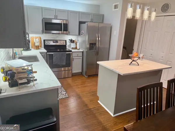 402 Summer Place, Norcross, GA 30071