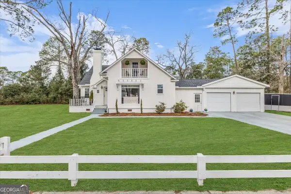 686 S 4th Street, Jesup, GA 31545