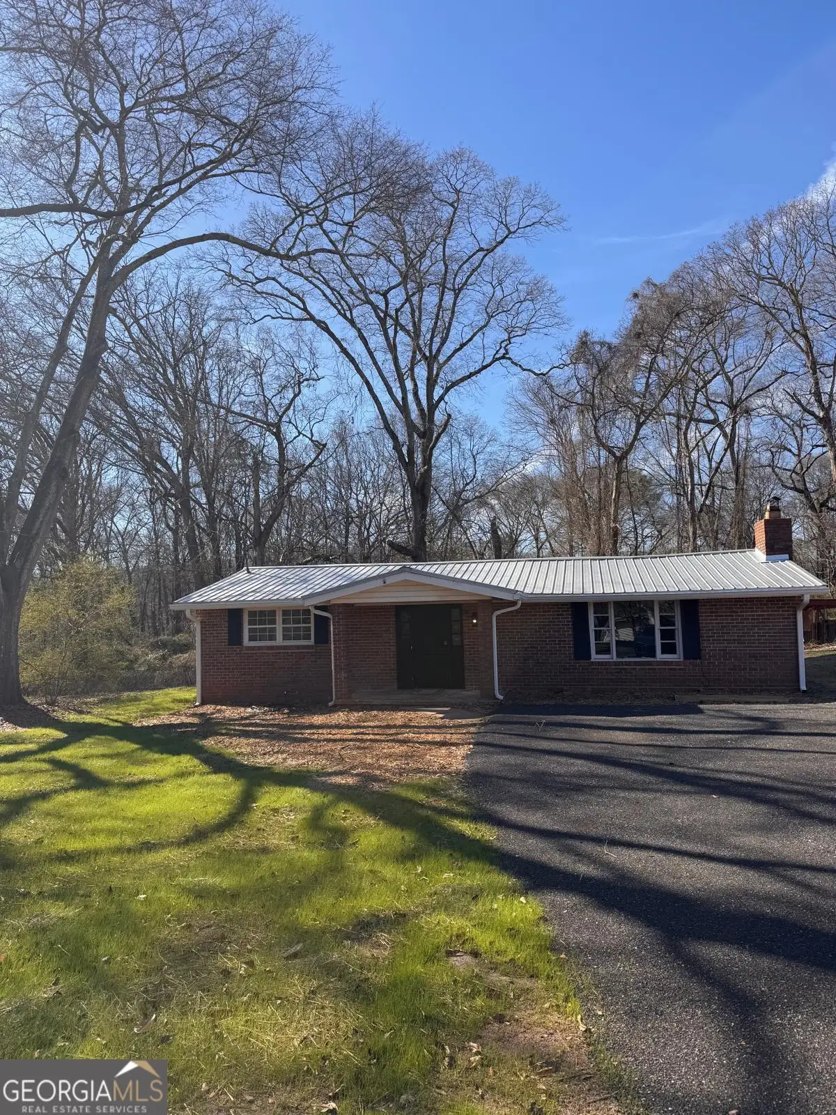 9 E Magnolia Drive, Newnan, GA 30263 - #1