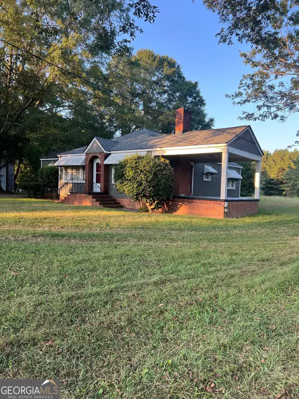 60 N East Main Street N, Hampton, GA 30228